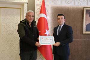 Ilgaz’da Örnek Davranış: Kaymakam Yılmaz’dan Ziynet Eşyası Teslim Eden Aileye Teşekkür