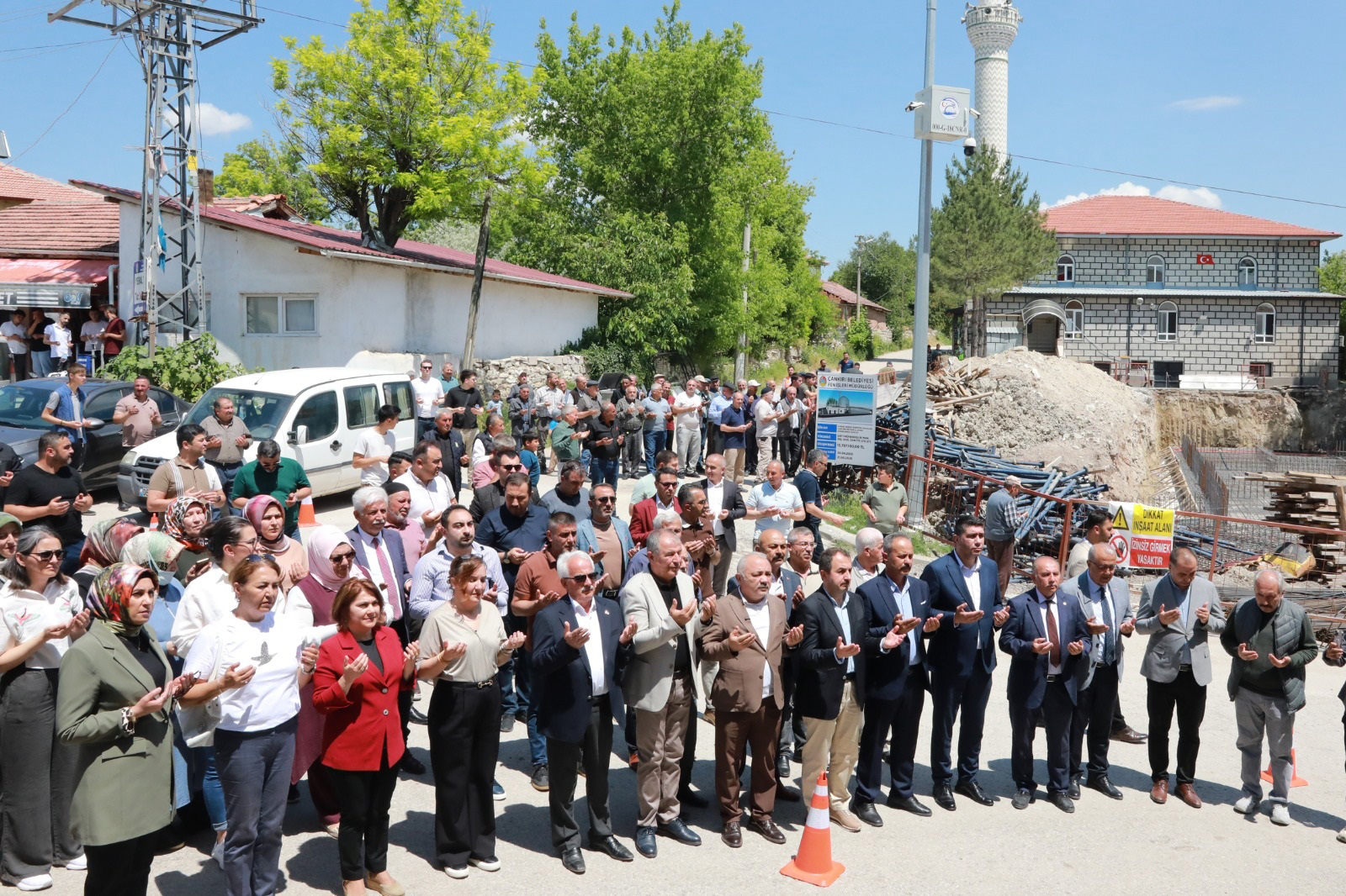 Esen “Vatandaşımızın Yanında Olmaya Gayret Ettik”